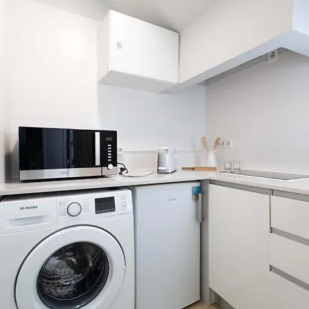 Vintage At Madragoa Typical Neighborhood Appartement Lissabon